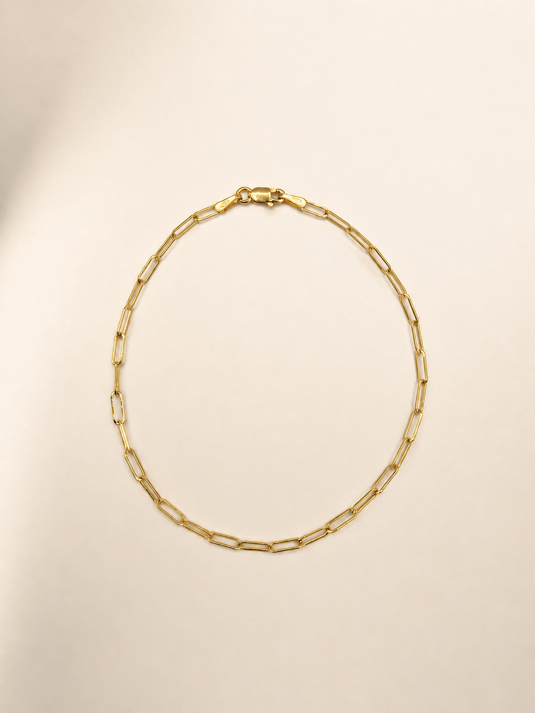 9kt Yellow Gold Fine Paperclip Bracelet