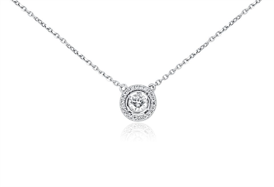 18ct White Gold Diamond Necklace