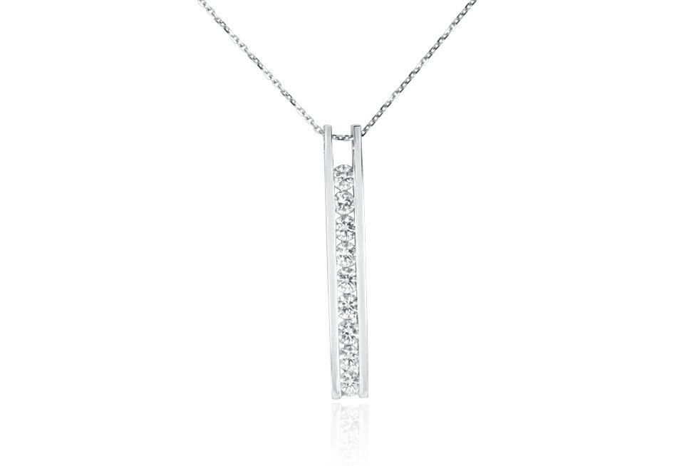 18ct Gold Diamond Pendant