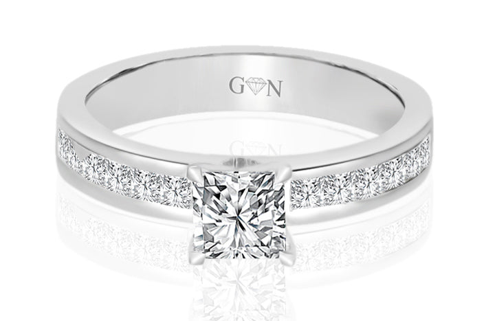 Princess Cut Diamond Engagement Ring