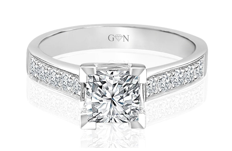 Princess Cut Diamond Engagement Ring