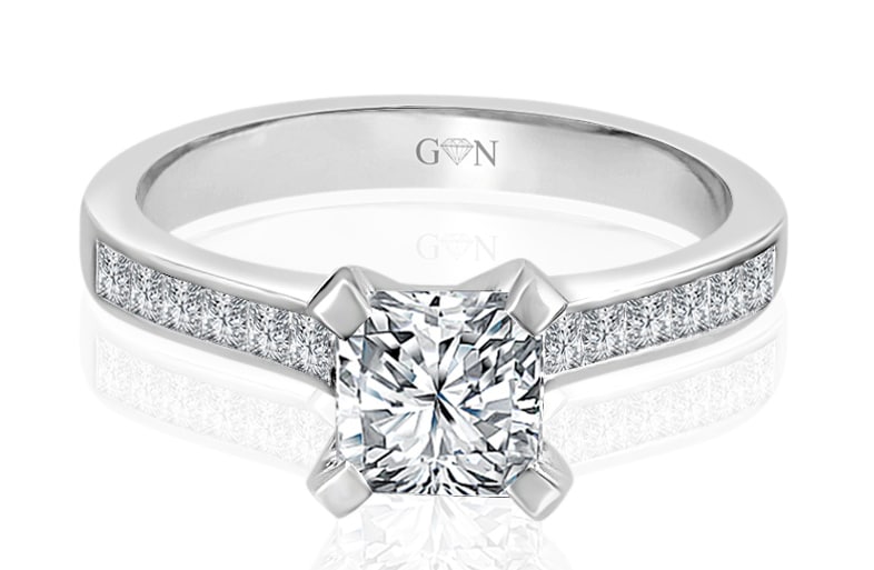 Radiant Cut Diamond Engagement Ring