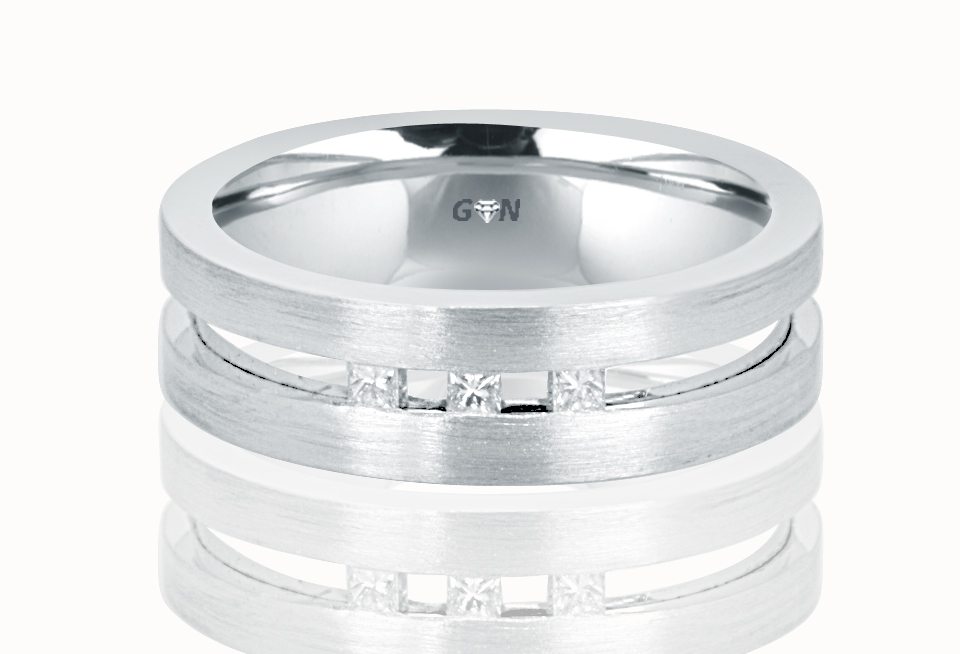 Men's White Gold Diamond Ring