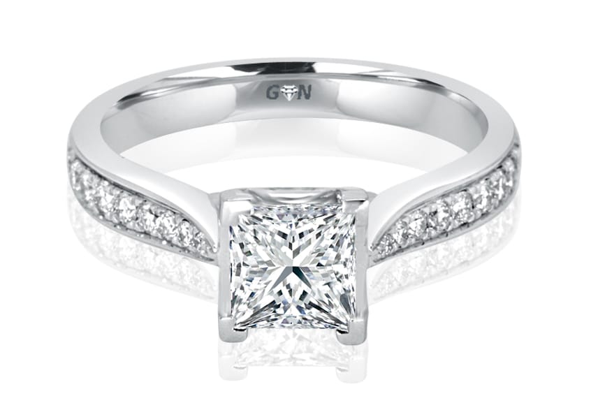 Diamond Solitaire Engagement Ring