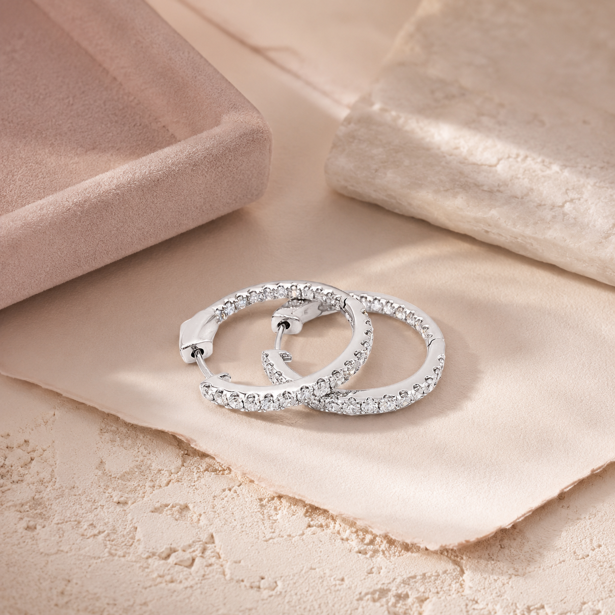 Diamond ring detail by Steve Pallas